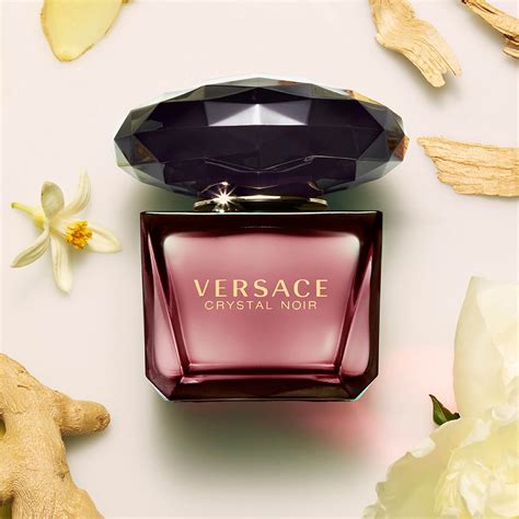 versace crystal noir edt piramide olfattiva|versace fragranza.